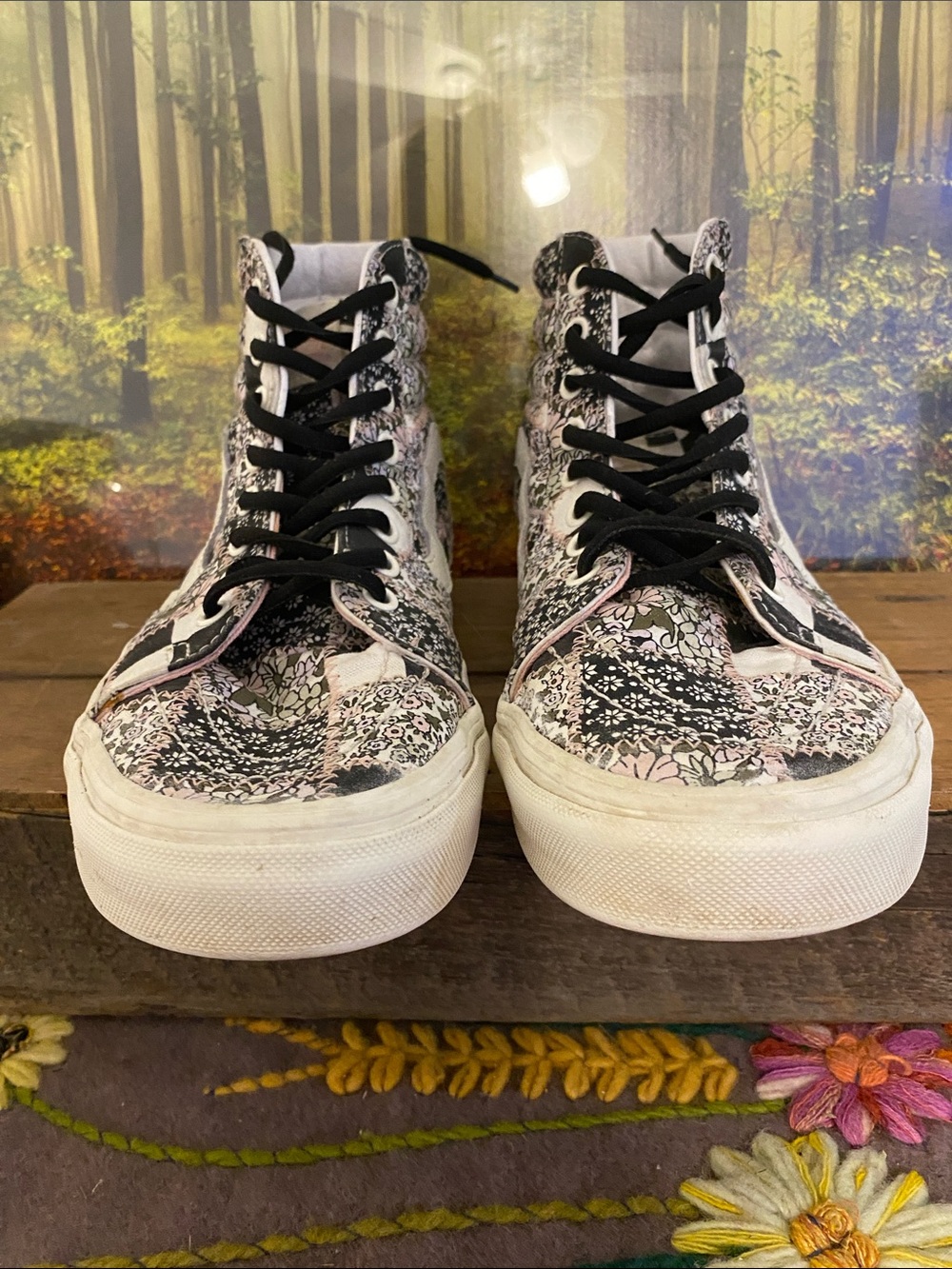 Vans High-Top Floral Sneakers in Black & Pink, has white laces, liked the black - Picture 2 of 9